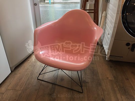 買取金額 16,000円 MODERNICA/モダニカ イームズ アームシェルチェア